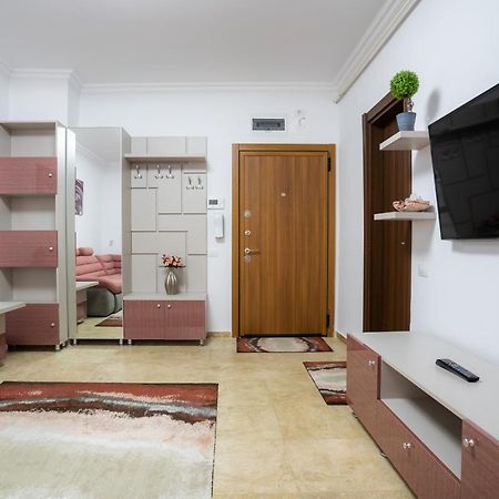 Lake Apartments Solid Mamaia Εξωτερικό φωτογραφία